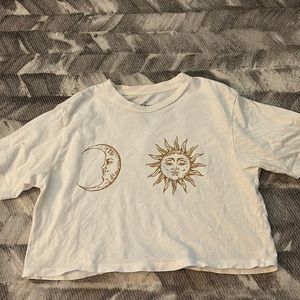 Pacusun moon and sun cropped t-shirt